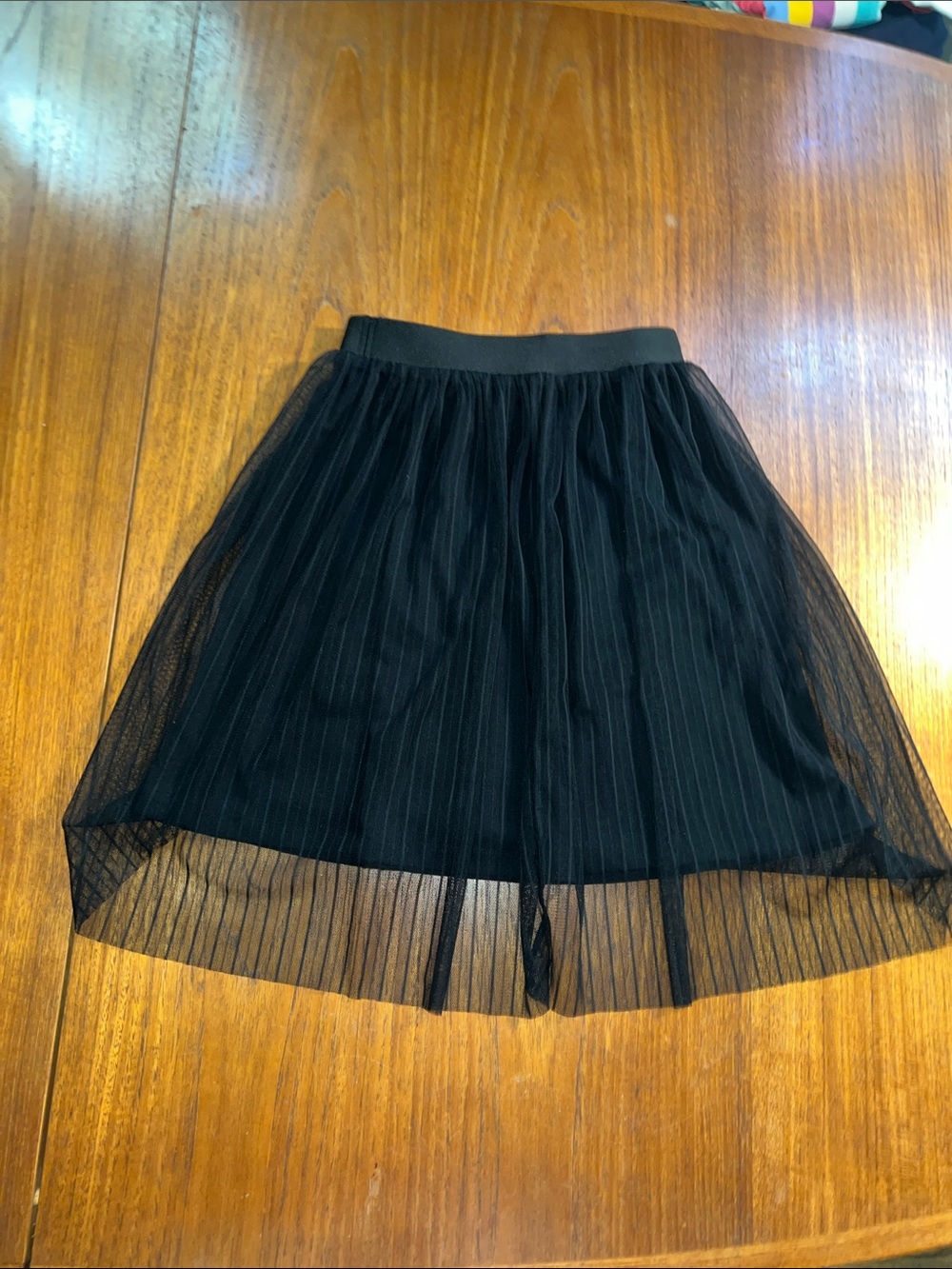 Uniqlo Black Pleated Tulle Midi Skirt